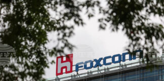 "Фокскон" отчете близо 40 процента растеж на приходите за второто тримесечие