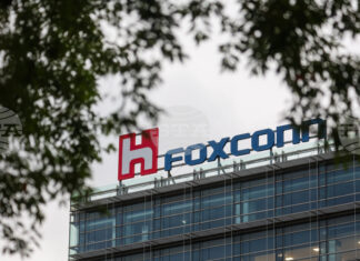 "Фокскон" отчете близо 40 процента растеж на приходите за второто тримесечие