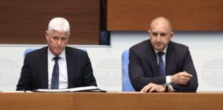 Решението за американските военни самолети е нужно в този момент, не губим националния си суверенитет, заяви министърът на отбраната