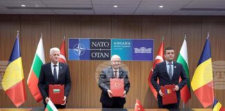 Румъния, България и Турция се споразумяха да разширят обхвата на съвместната оперативна група за обезвреждане на плаващи мини в Черно море