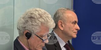 Спектакълът „Вакханки“ е съвместно предизвикателство между две водещи театрални институции на Балканите, каза главният редактор на АНА-МПА