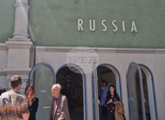 Венецианското биенале е изправено пред съкращаване на финансирането от ЕС заради участието на Русия