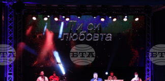 Веселин Маринов ще изнесе концерт в курортен комплект Албена тази вечер