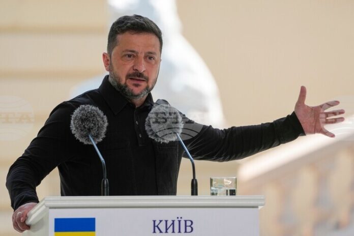 Зеленски обсъди производството на ракети за системите "Пейтриът" с постоянния представител на САЩ в НАТО