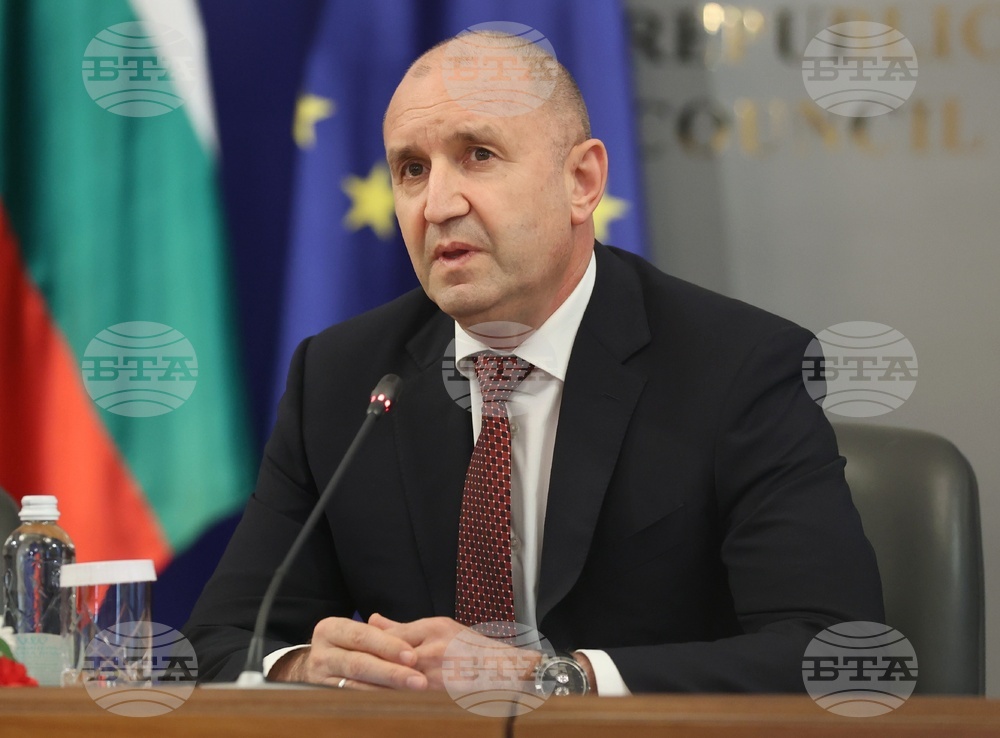 На снимката: министър-председателят Румен Радев