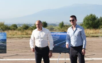 Доброславци става дом на високотехнологичен космически и отбранителен парк Румен Радев