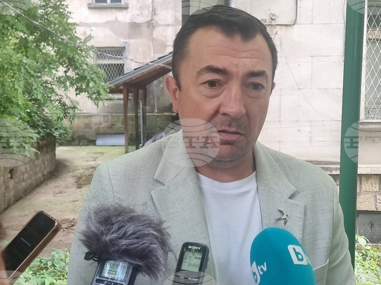 Българските лозари и винопроизводители не са изключени от подпомагане, каза зам.-министърът на земеделието Янислав Янчев в Плевен