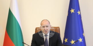 Румен Радев