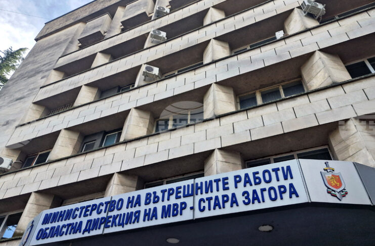 Дете на шест години е нахапано от куче в казанлъшкото село Кънчево