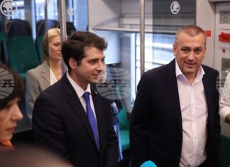 До 20 август ще оперират всички 20 нови влакове „Шкода“, съобщи министърът на транспорта Георги Пеев