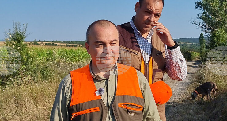 До момента няма открити остатъци от пестициди в проверяваните плодове и зеленчуци, каза земеделският министър Пламен Абровски