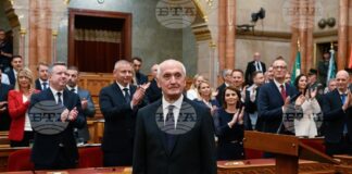 Андраш Бака