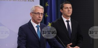 Изказването на Радев е напълно неадекватно, коментира Николай Денков думи на премиера, свързани с убийството в Пловдив