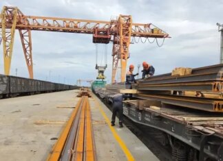 Казинформ: Казахстан и Узбекистан работят за увеличаване на товарните превози по маршрута през Китай Казинформ: Казахстан и Узбекистан работят за увеличаване на товарните превози по маршрута през Китай