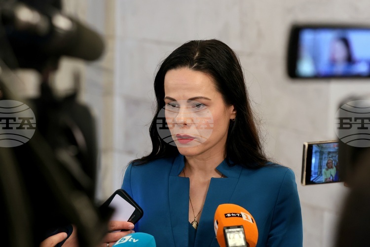 Министър Катя Ивкова заяви, че се работи по законопроекти относно доплащането от пациенти в болниците