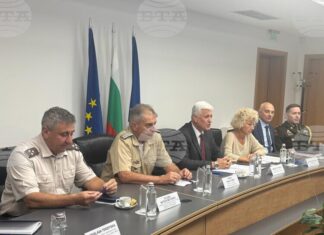 Модернизацията на армията и ускоряването на съвместните проекти между България и САЩ са обсъдени на среща в Министерство на отбраната