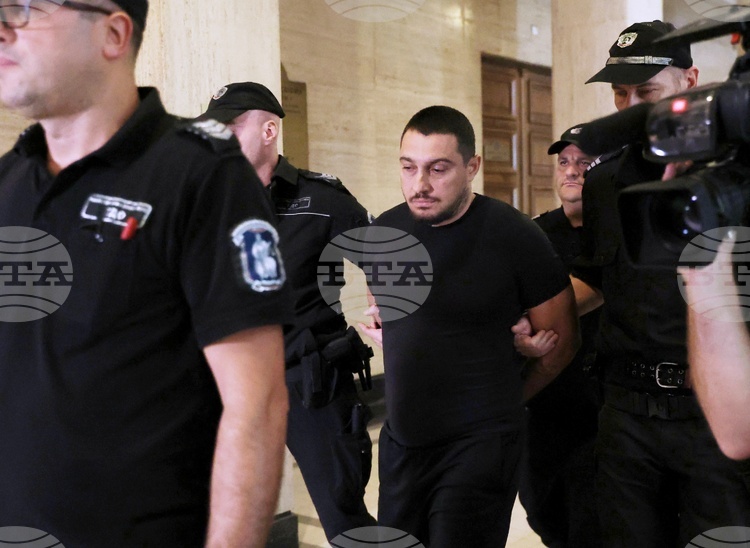 ОБНОВЕНА Софийският градски съд остави в ареста мъжа, задържан да превозва големи количества наркотици в колата си с бебе на задната седалка