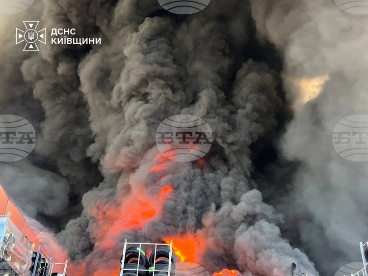 ОБНОВЕНА Тридесет и седем са вече убитите при руската атака в Киевска област, съобщиха украинските власти
