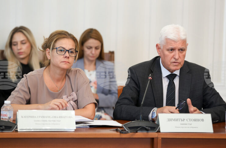 Парламентарната комисия по отбрана прие Доклад за изпълнение през 2025 г. на Програмата за инвестиции в отбраната до 2032 г.