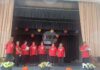 Певческата група "Горска китка" от търговищкото село Пресиян отбеляза 20-годишнината си по време на традиционния събор Певческата група "Горска китка" от търговищкото село Пресиян отбеляза 20-годишнината си по време на традиционния събор