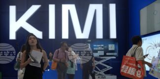 По-евтиният китайски изкуствен интелект принуждава американските гиганти да понижават цените