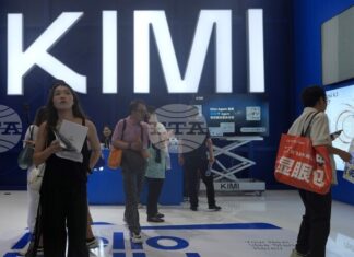По-евтиният китайски изкуствен интелект принуждава американските гиганти да понижават цените