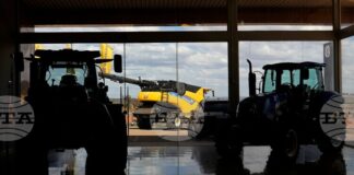 Поръчките от страни извън еврозоната стимулират германското машиностроене през юни