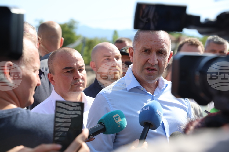 Прави се всичко възможно да бъдат намерени всички елементи на заглушаващото устройство, каза премиерът Румен Радев