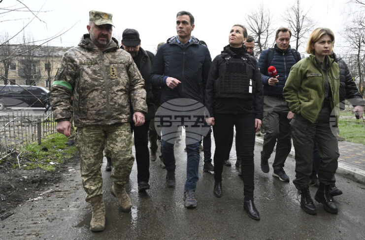ПРЕГЛЕД НА ПЕЧАТА
                                                                                                Западни издания коментират решението на Зеленски да освободи посланика в САЩ Стефанишина и ударите на Украйна с нов тип дронове