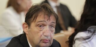 Преписките за „Хемус“ и други пътни обекти са били забравени три години, каза Иван Шишков