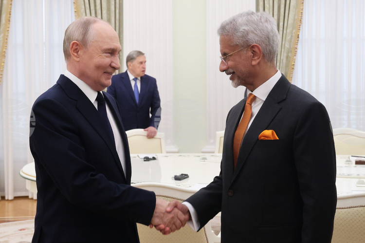 Путин се срещна в Кремъл с индийския външен министър Джайшанкар
