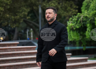 Зеленски заяви, че САЩ са предоставили на Киев информация за срещи в Москва Зеленски заяви, че САЩ са предоставили на Киев информация за срещи в Москва