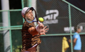 Адриан Андреев се класира за полуфиналите на сингъл на ATP Challenger 75 турнира по тенис в Пловдив