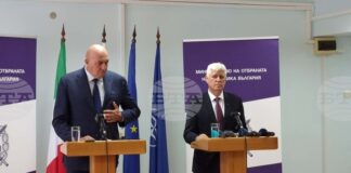България ще подкрепи Италия за създаване на център за борба с хибридните атаки, каза министърът на отбраната Димитър Стоянов