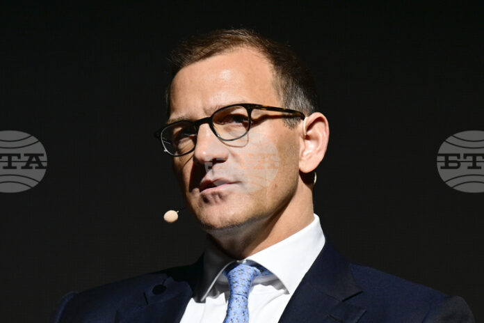 Чешкият милиардер Даниел Кретински стана най-големият акционер в английския Уест Хям