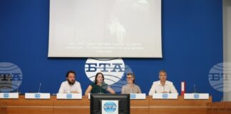 Държавата има правен интерес да възложи независима юридическа оценка на договора за Киноцентър „Бояна“, каза депутатът Чило Попов