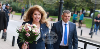 Датата 15 септември не е подвластна на времето и не се забравя, каза президентът Илияна Йотова при откриването на учебната година в Русе