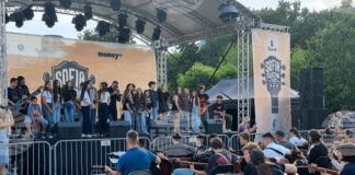 Десетки китаристи - от 4 до 72 години, свириха заедно в третото издание на Sofia Guitar Fest в парка на НДК до кино „Кабана“