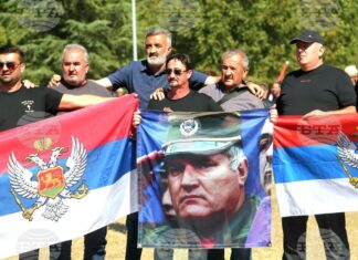 Десетки хиляди дойдоха на погребението на Ратко Младич в Белград
