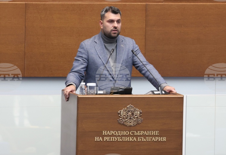 ГЕРБ-СДС поиска мнозинството да преосмисли решението си и да допусне изслушване на представител на МВнР по темата с декларацията на ООН за Украйна
