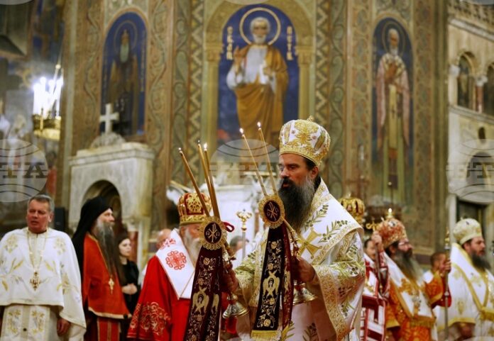 Господ победи смъртта чрез Кръста, каза българският патриарх Даниил Господ победи смъртта чрез Кръста, каза българският патриарх Даниил