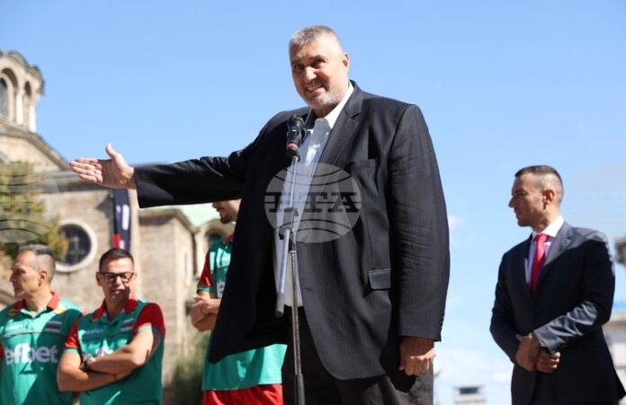 Любомир Ганев: "София ще бъде волейбол, България ще бъде волейбол" Любомир Ганев: "София ще бъде волейбол, България ще бъде волейбол"