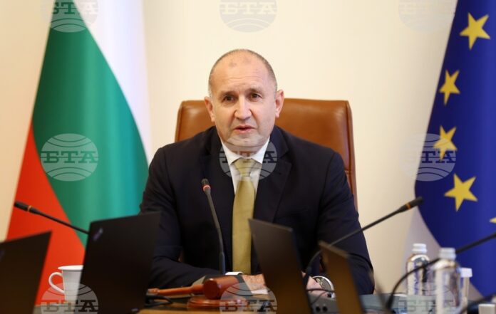 Румен Радев