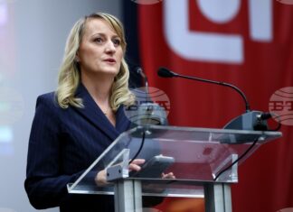 Министърът на околната среда и водите Росица Карамфилова поздрави студентите и преподавателите в УАСГ за откриването на новата академична година
