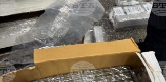 Митнически служители на „Капитан Андреево“ задържаха 400 000 къса цигари, укрити в кашони с пластмасови кутии