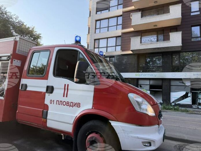 Общо 119 пожара са загасени в страната през денонощието, двама Общо 119 пожара са загасени в страната през денонощието, двама души са пострадали