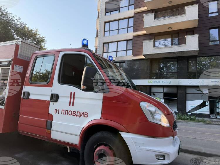 Общо 119 пожара са загасени в страната през денонощието, двама души са пострадали