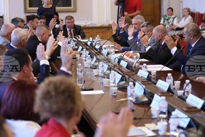 Парламентарната здравна комисия прие на първо гласуване предложения за законови промени, засягащи производството и вноса на дентална амалгама