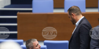 Парламентът отхвърли проект на решение, с който Министерският съвет да поиска изключение от забраната за внос на руски нефтопродукти