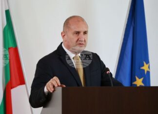 Правителството ще обсъди мерки за цените на горивата и срещу корупцията, премиерът свиква Съвета по сигурността